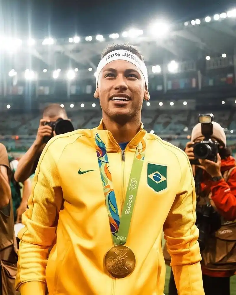 以其出色的 以其出色的