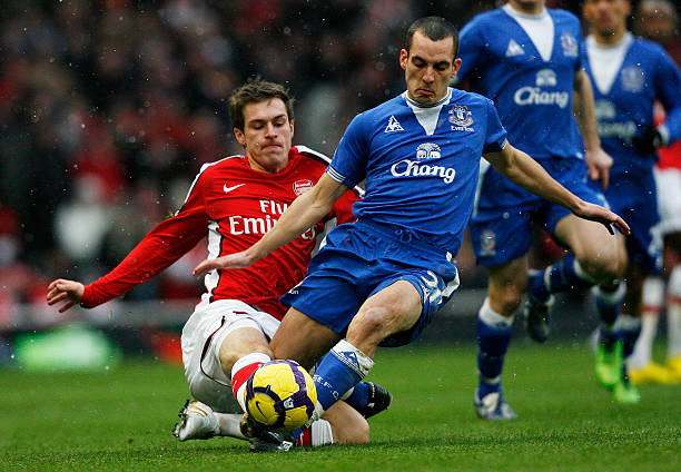 直接抗议的 直接抗议的