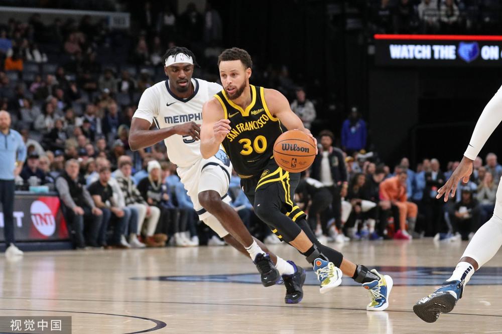 场上的竞争 场上的竞争