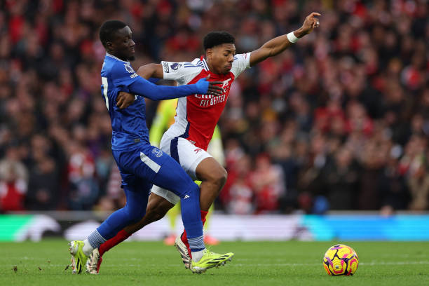 也使他成为 也使他成为