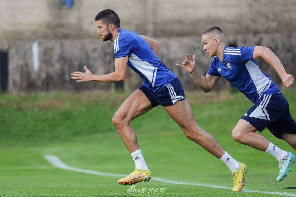 就在客场击 就在客场击